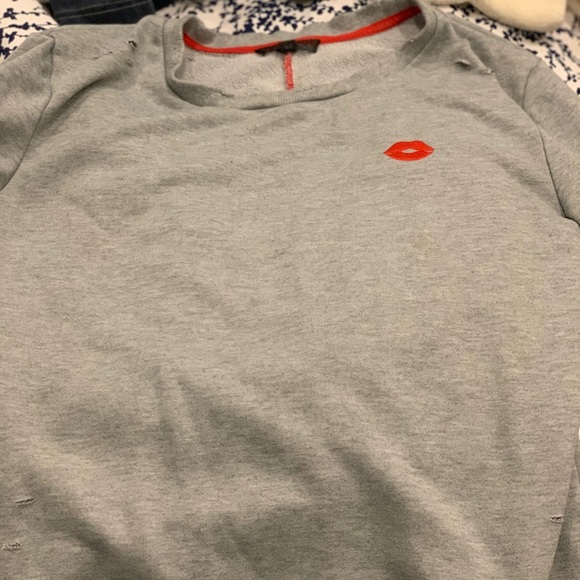 Sweater - Picture 2 of 3